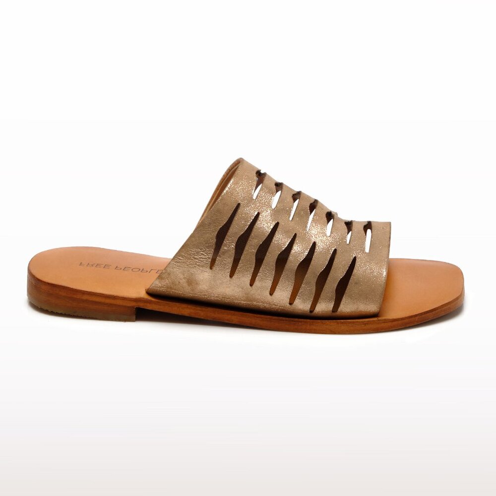 🎉LAST CHANCE🎉 FREE PEOPLE Slice Of Sun Sandals / Rose Gold - Picture 6 of 10